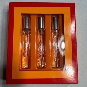 Clinique “A Little Happiness” gift set.